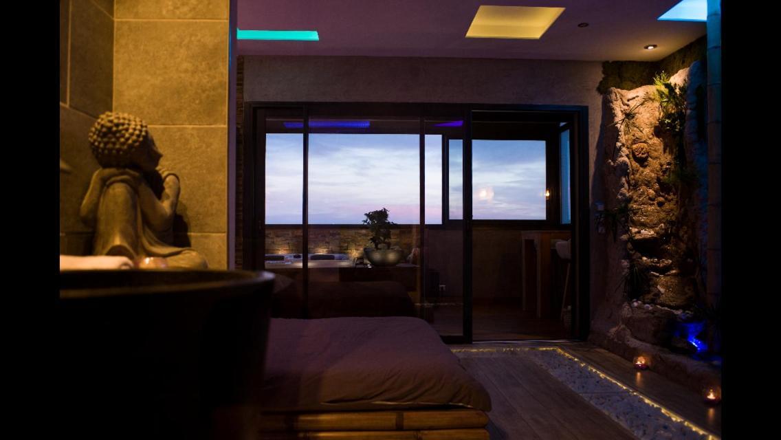 Suite Hot Tub