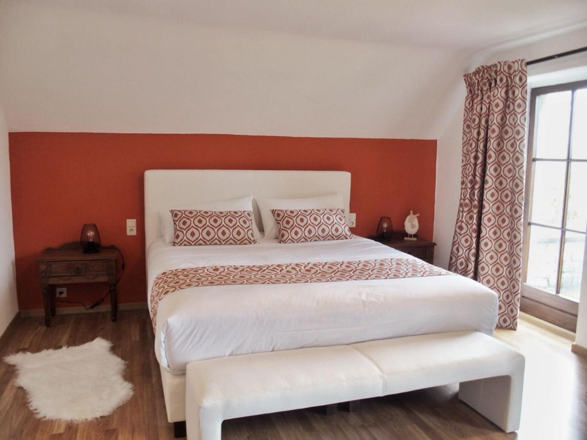 Double or Twin Room Garden View