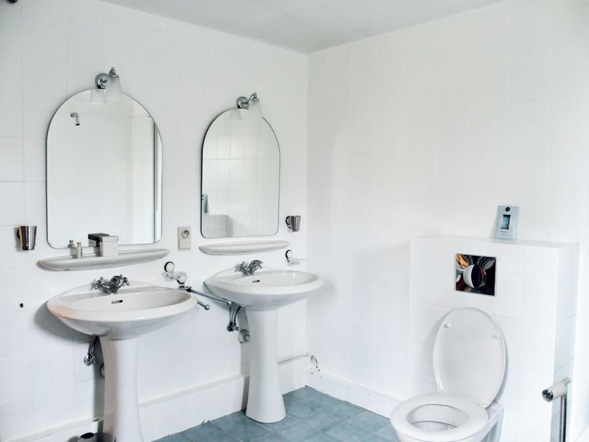 Double or Twin Room Garden View