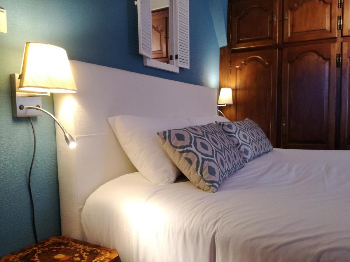 Double or Twin Room Garden View