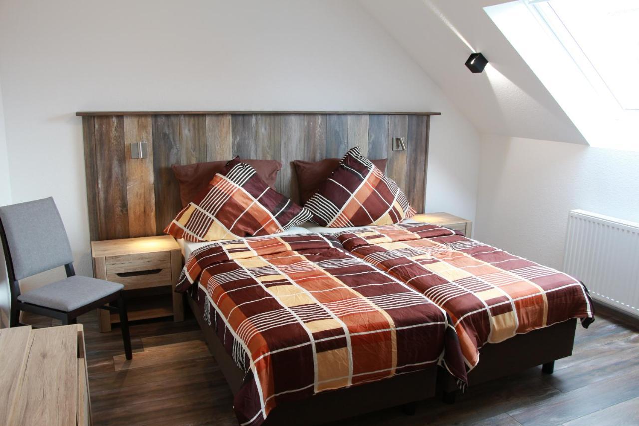 Three-Bedroom Deluxe Apartment