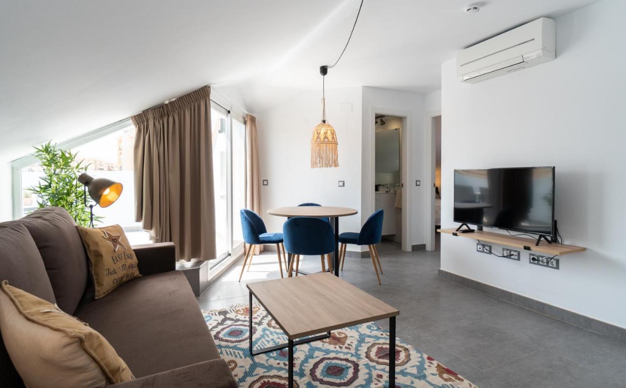 One-Bedroom Penthouse Apartment Sea View,1032427082:JPEG