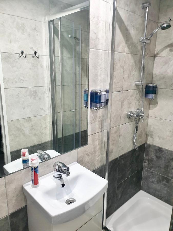 Small Double Room,1032574955:JPEG
