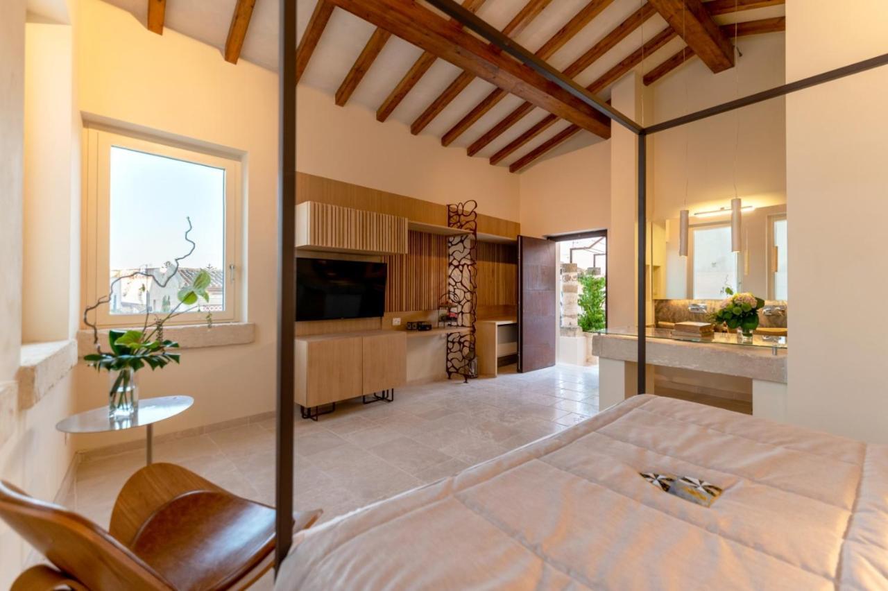 Deluxe Double Room Balcony