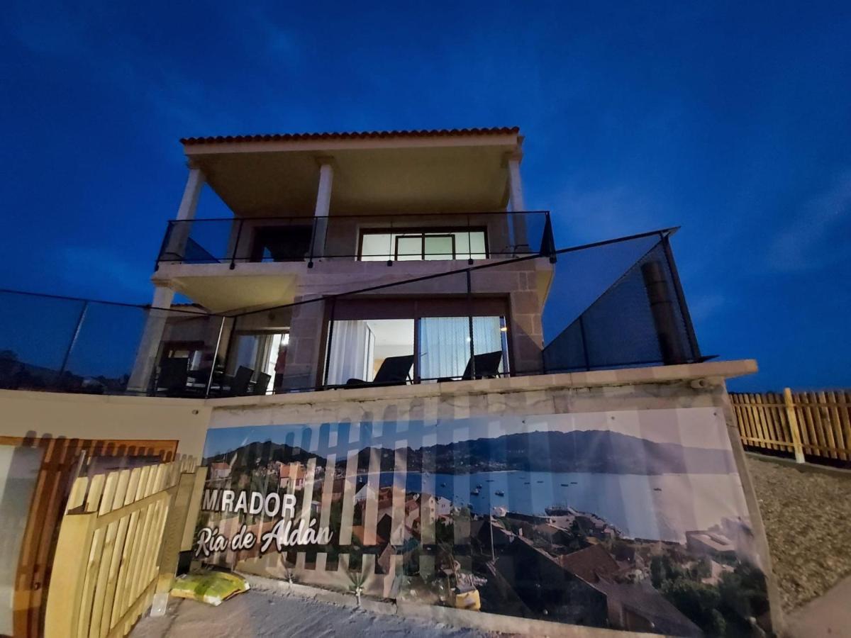 Two-Bedroom Deluxe Apartment Ocean View