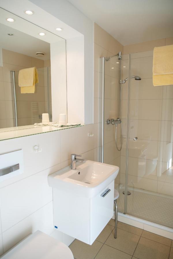 Standard Single Room,1033068332:JPEG