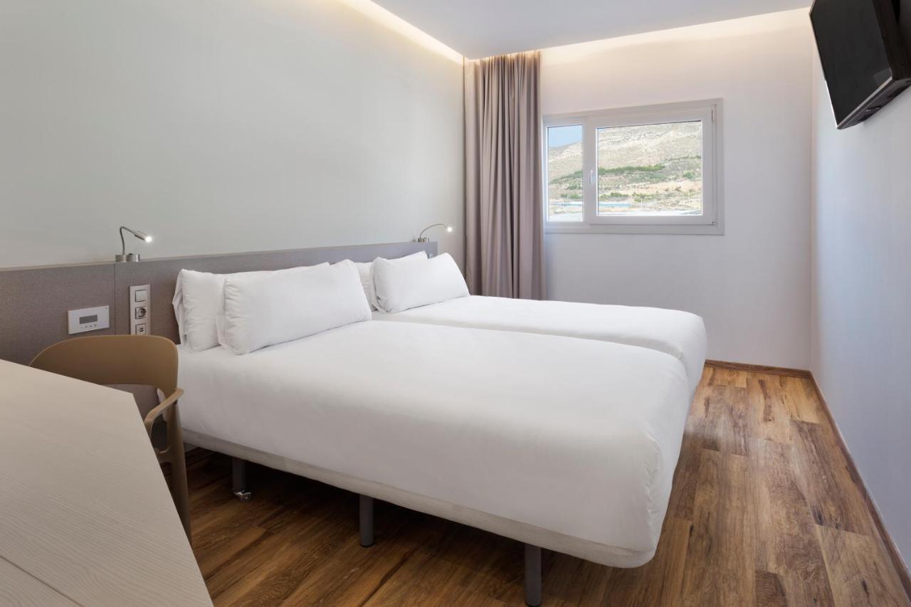 Twin Room,1077597763:JPEG