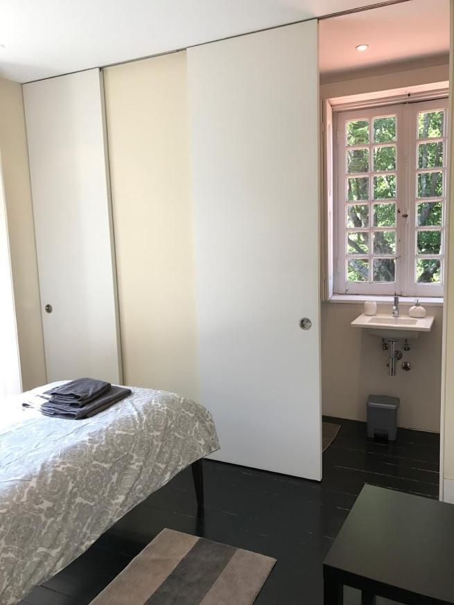 Single Room,1033323383:JPEG