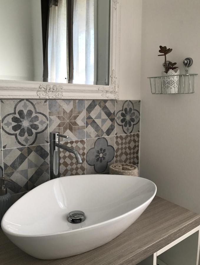 Triple Room Private Bathroom,1033412015:JPEG