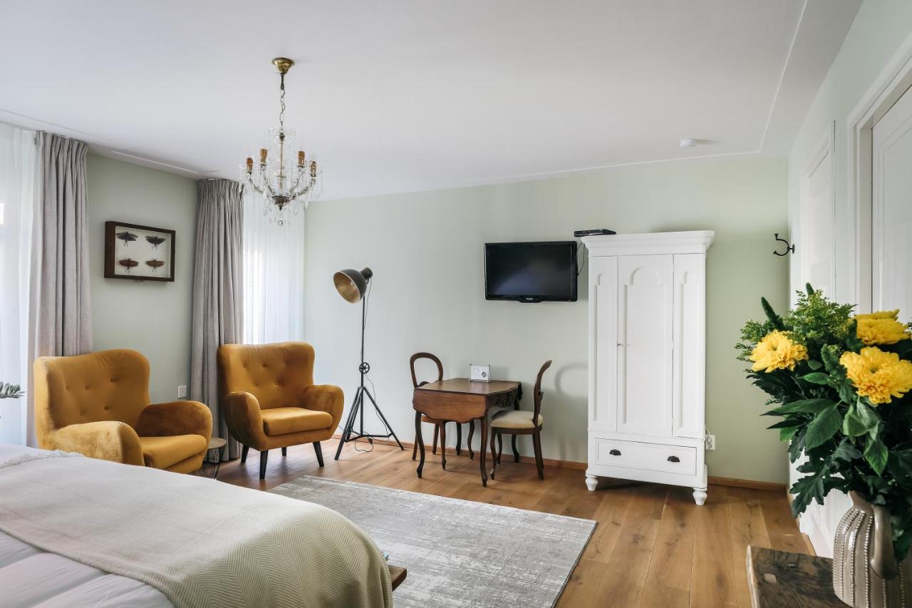Deluxe Double or Twin Room Garden View