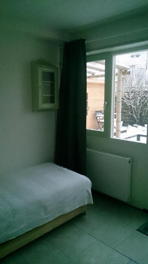 Single Room Private Bathroom