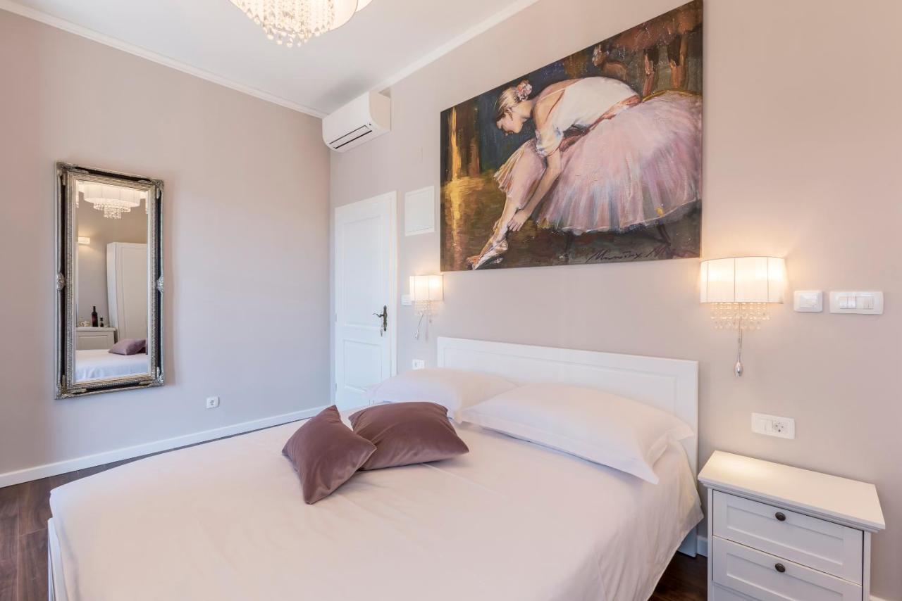 Deluxe Double Room Balcony
