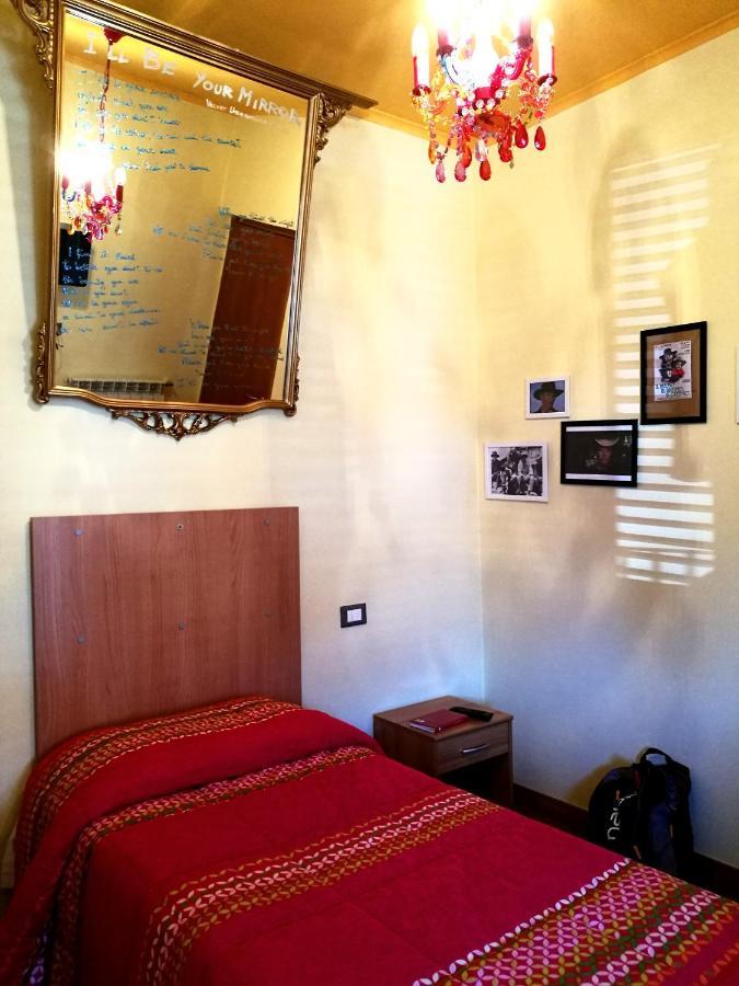Single Room Private Bathroom