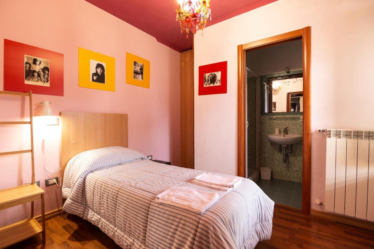 Single Room Private Bathroom