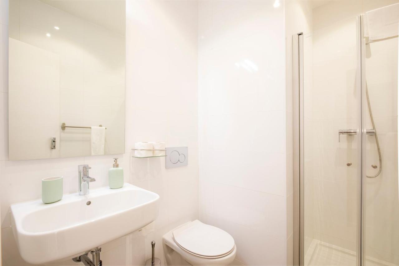 Double Room,1033597535:JPEG