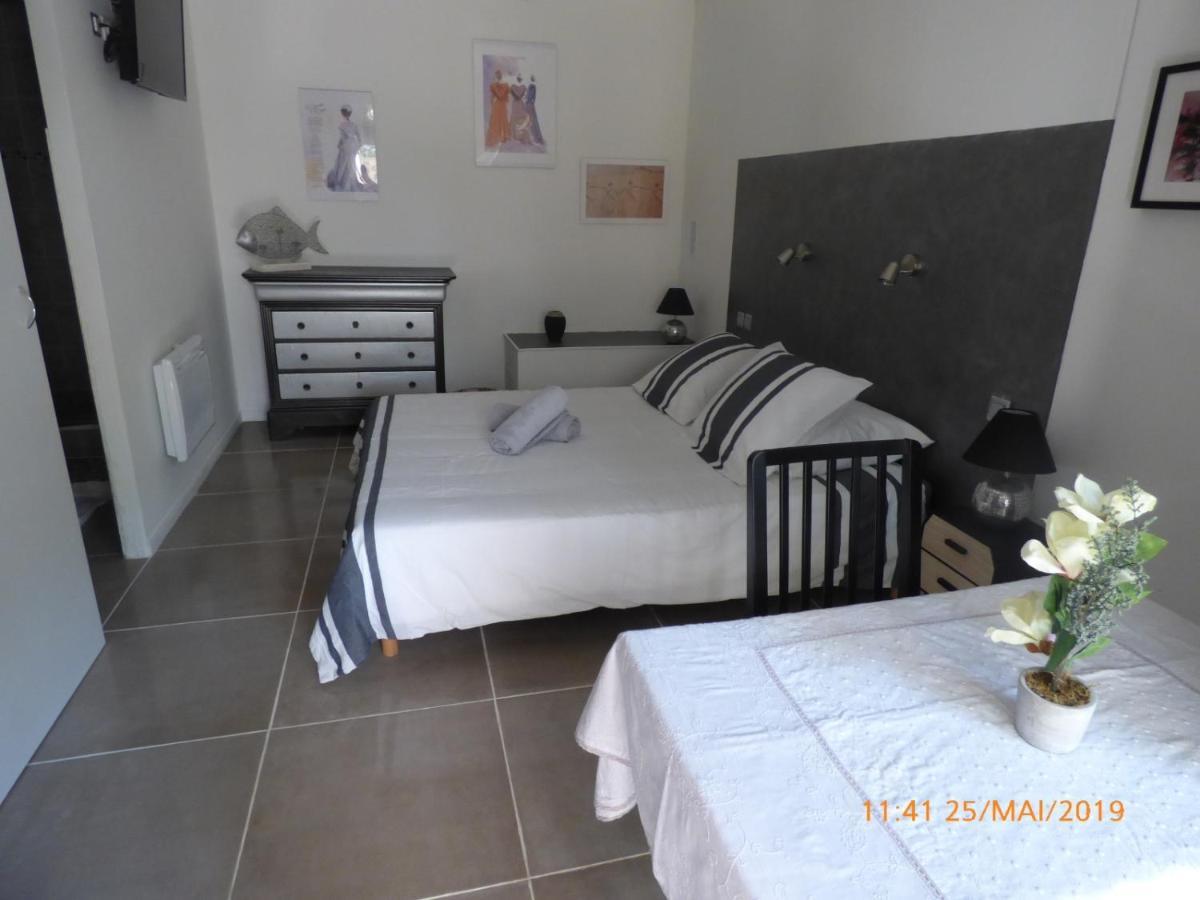 Double Room,1033618511:JPEG
