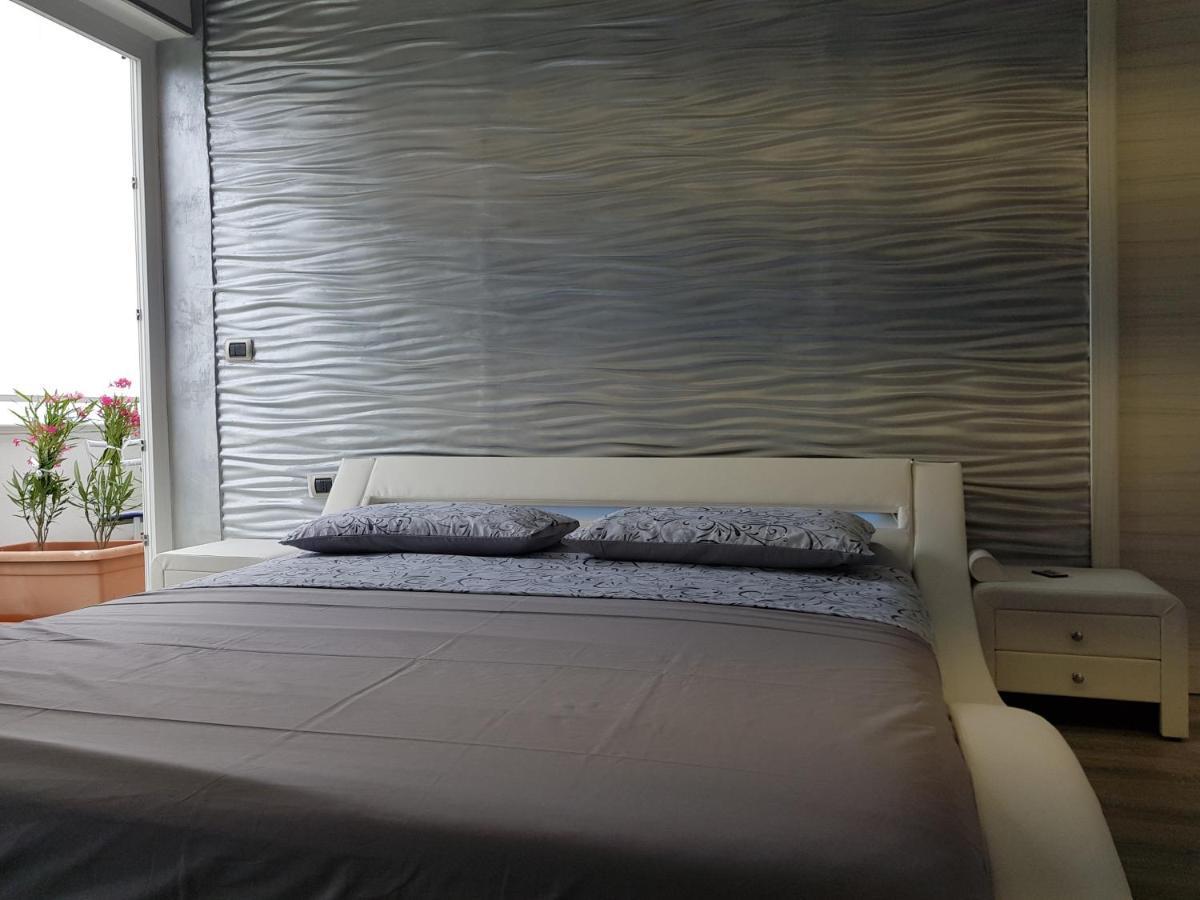 King Room Spa Bath