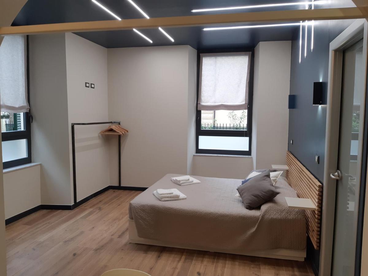 Deluxe Apartment,1031822122:JPEG