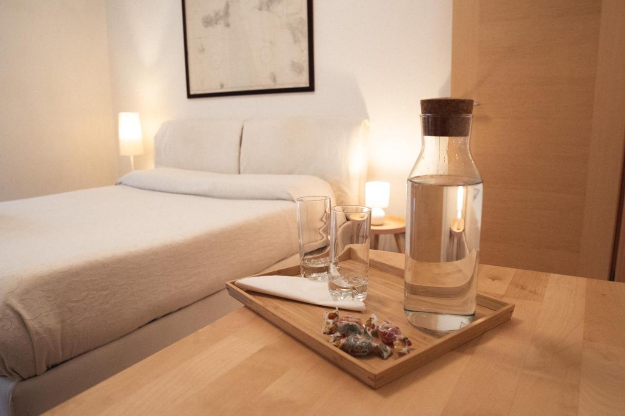 Chambre Triple avec Salle de Bains Privative et Balcon