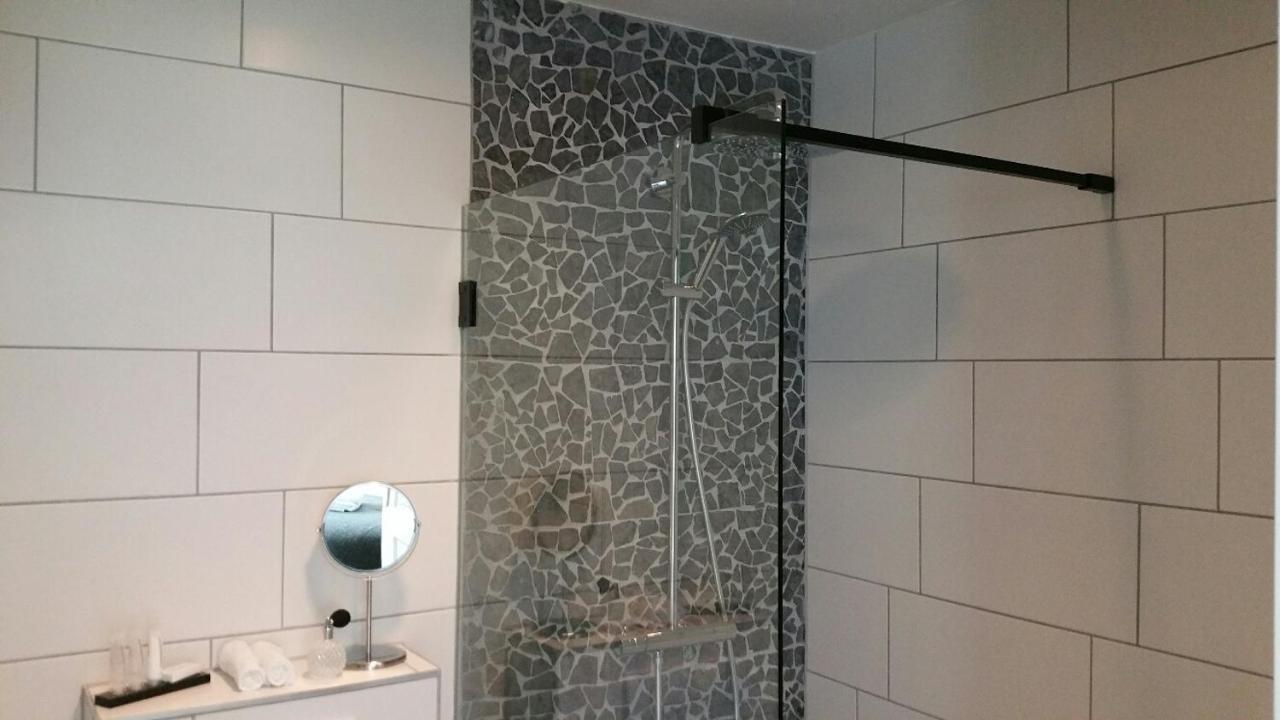 Deluxe Room,1034322989:JPEG