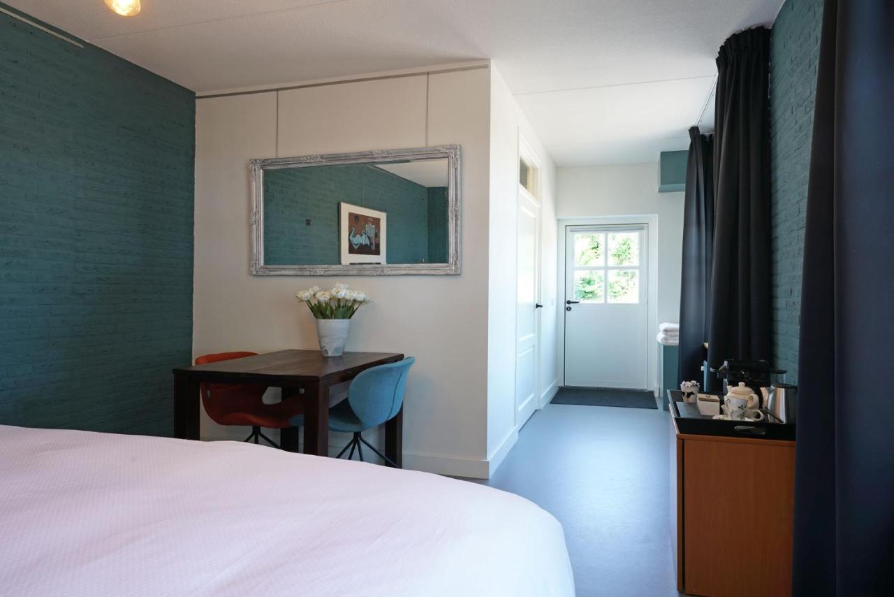 Double Room Private Bathroom