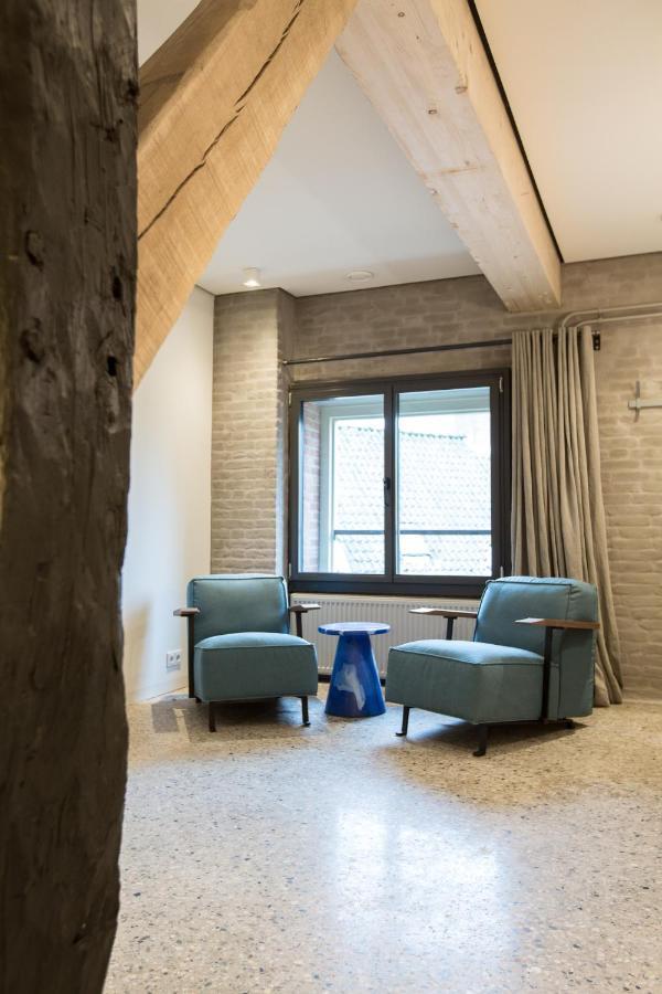 Large Twin Room