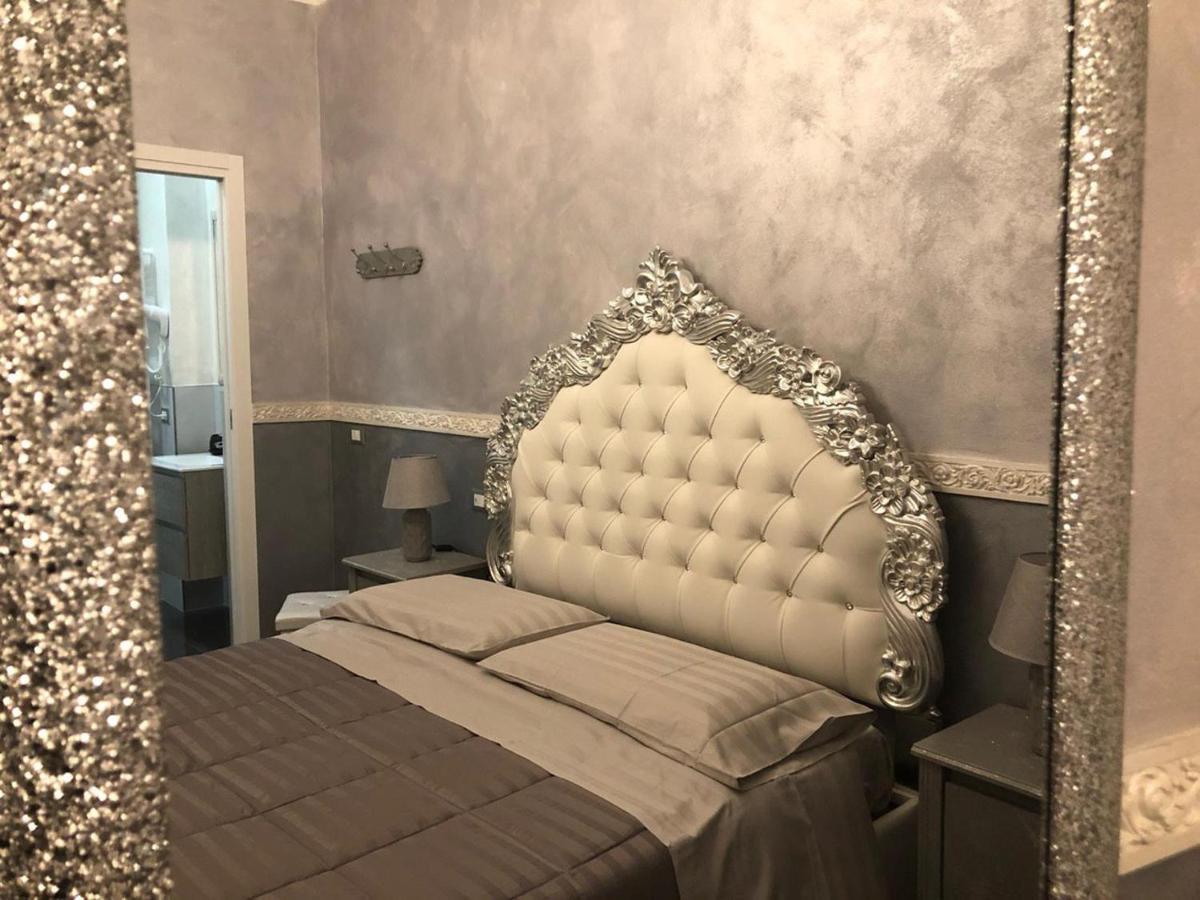 Superior Queen Room Apartment Madame Butterfly