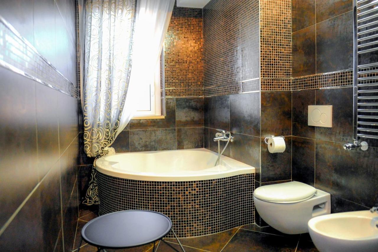 Deluxe Room,1035777754:JPEG