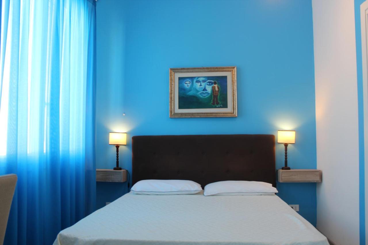 Deluxe Room,1036643182:JPEG