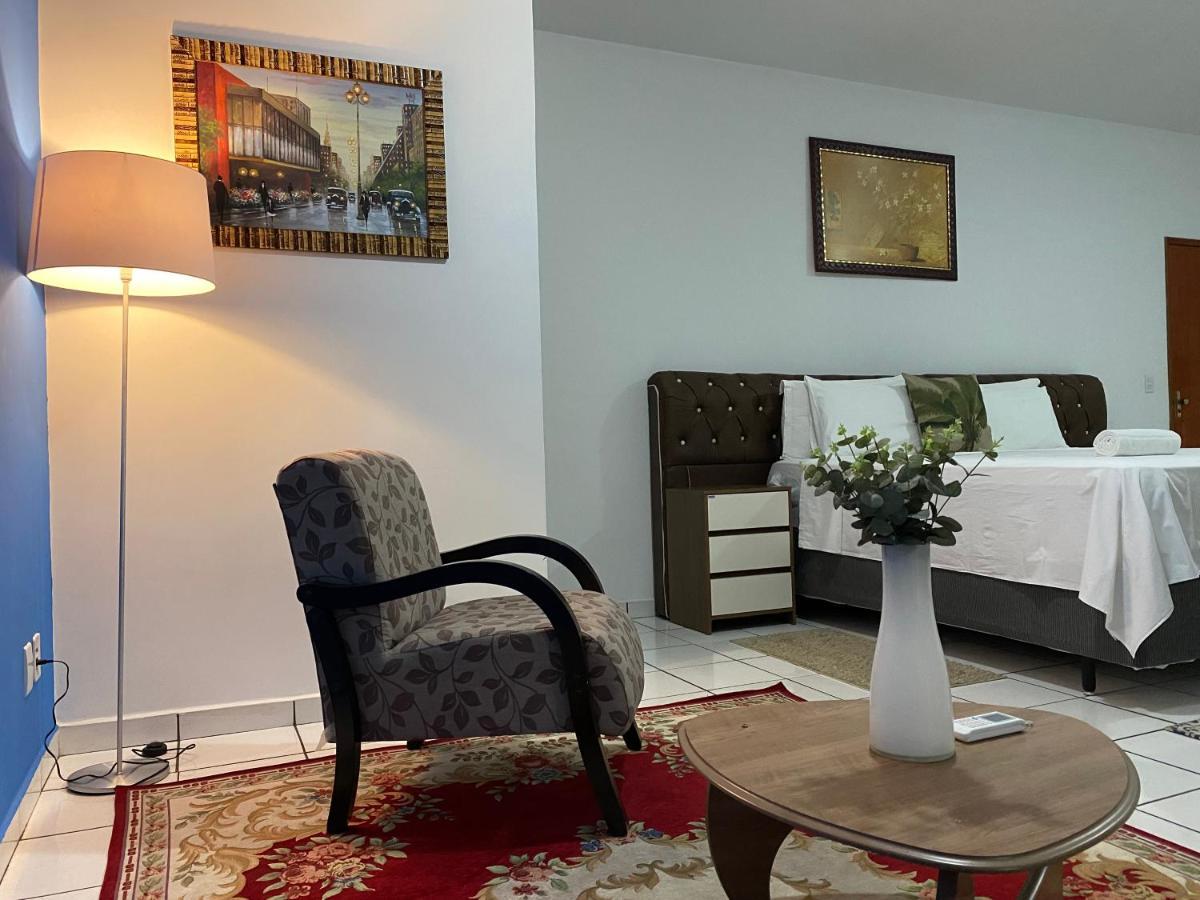 Deluxe King Suite
