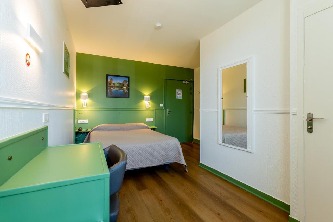 Classic Double Room Air-Conditioning,1065876634:JPEG