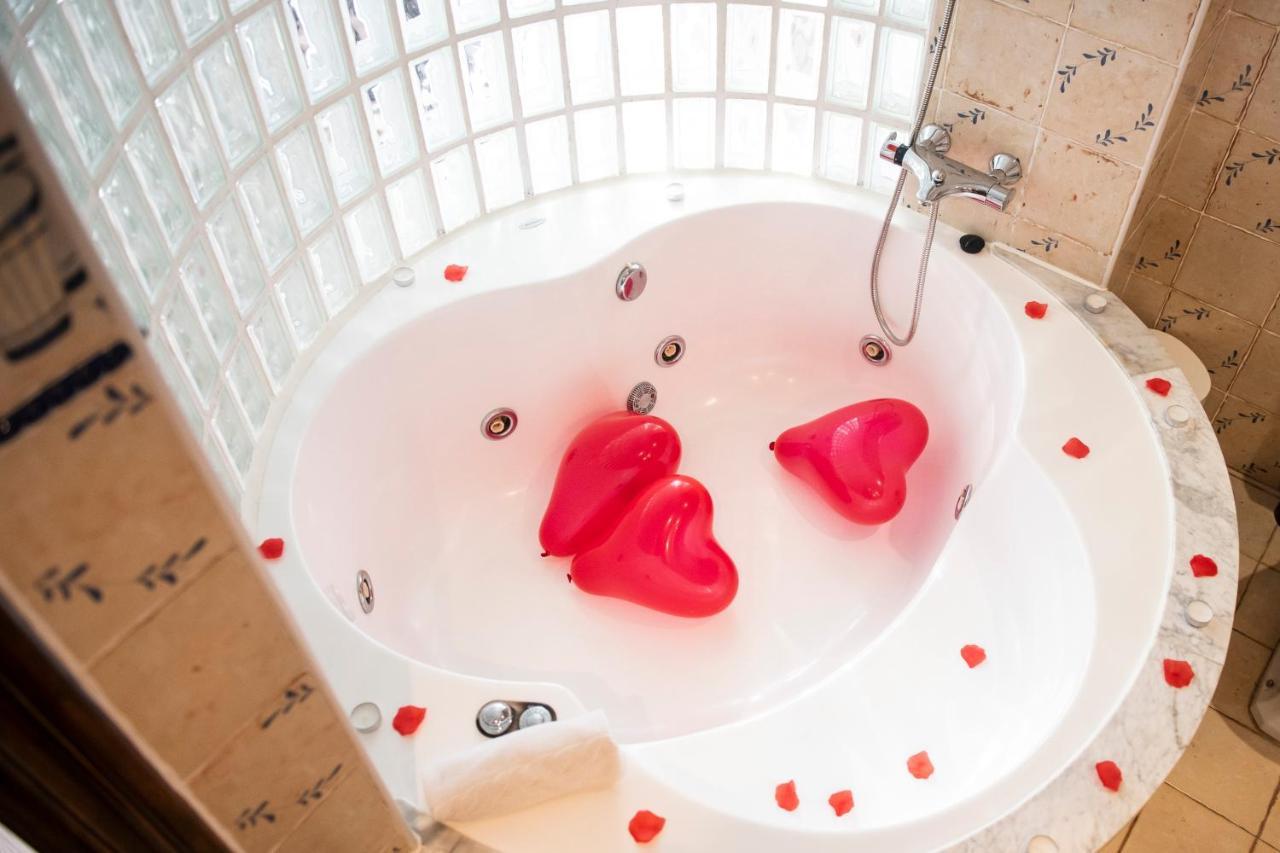Deluxe Double Room Hydromassage Bath,1183161358:JPEG