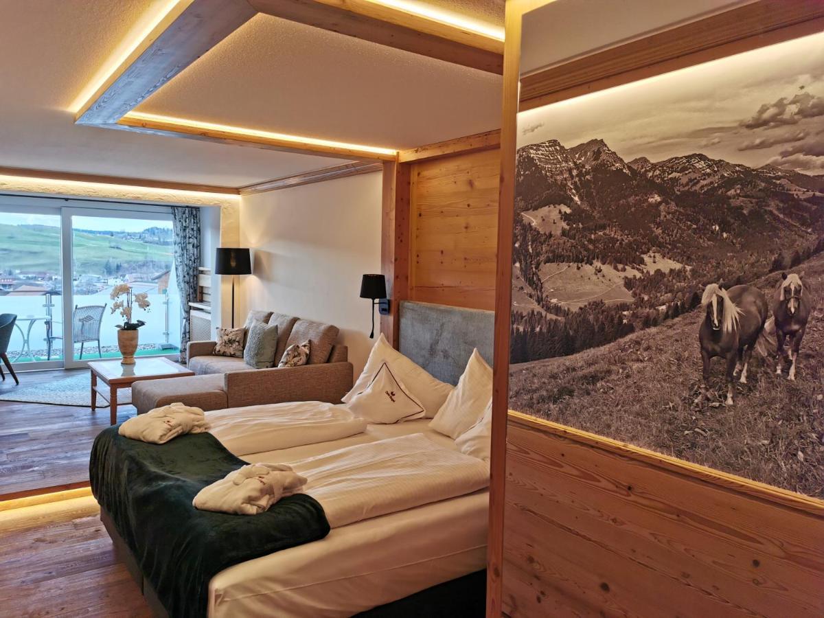 Deluxe Double Room Balcony