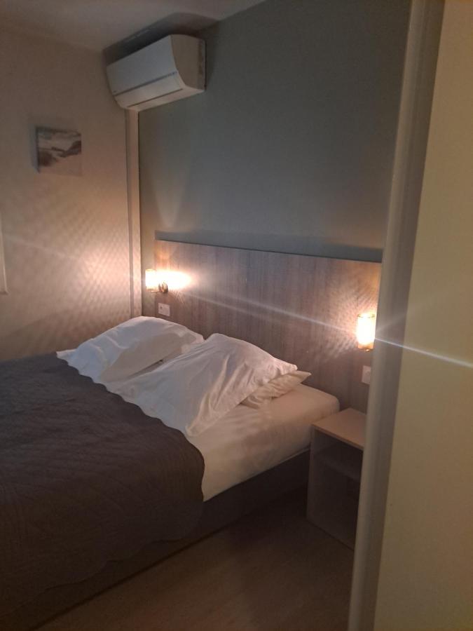 Double Room,1037402974:JPEG