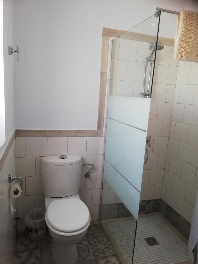 Double Room Private Bathroom,1037431267:JPEG
