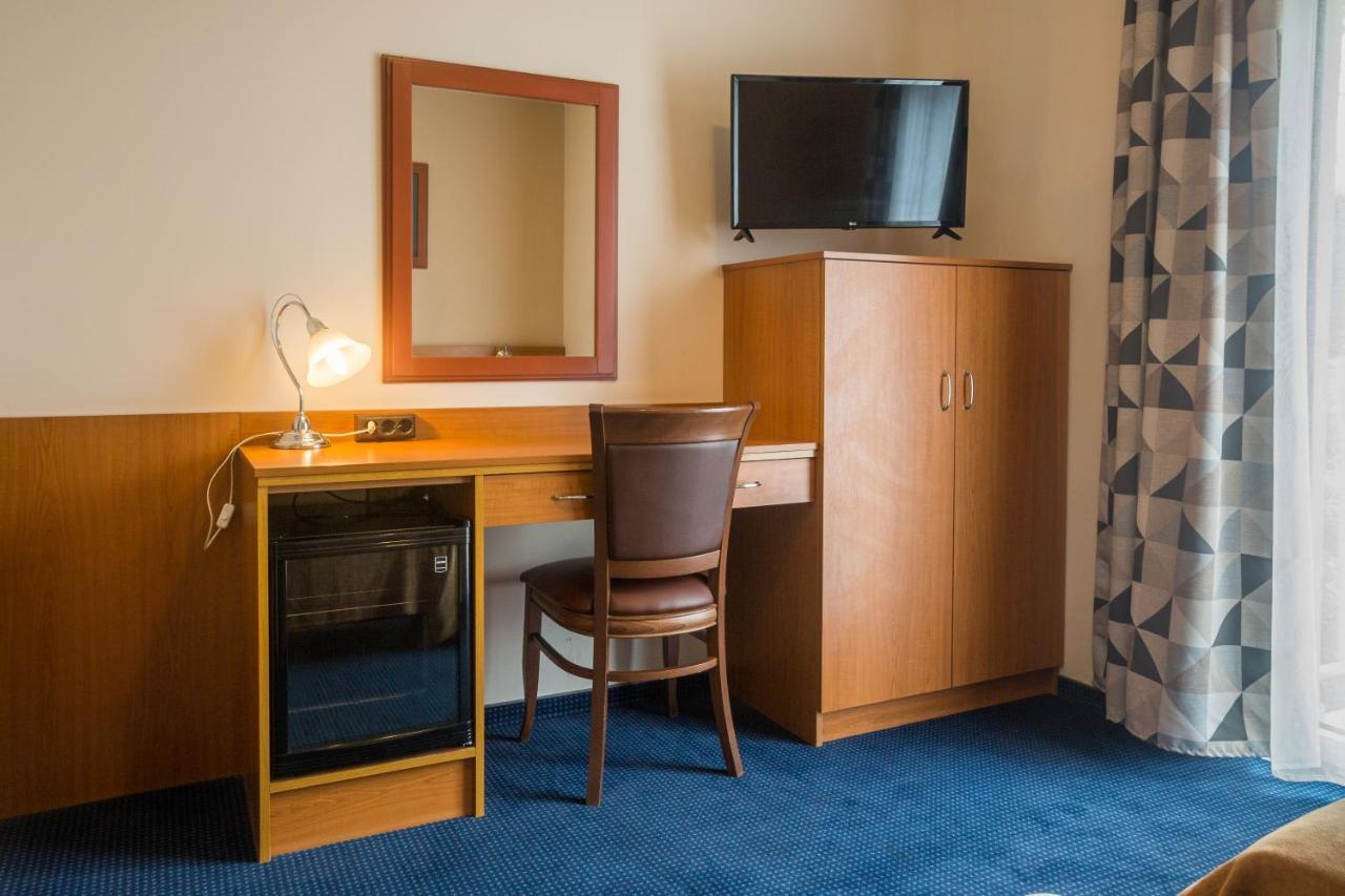 Double Room,1068250018:JPEG
