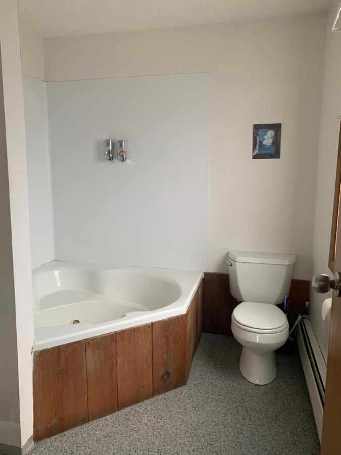 Family King Studio Jacuzzi