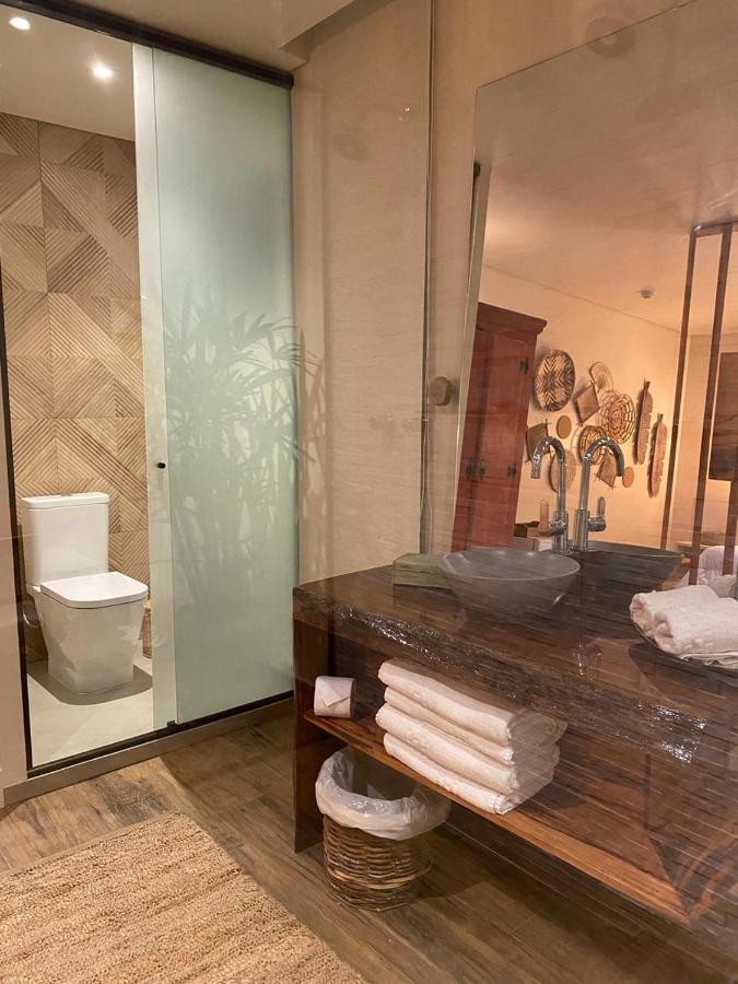 King Room,1071813265:JPEG