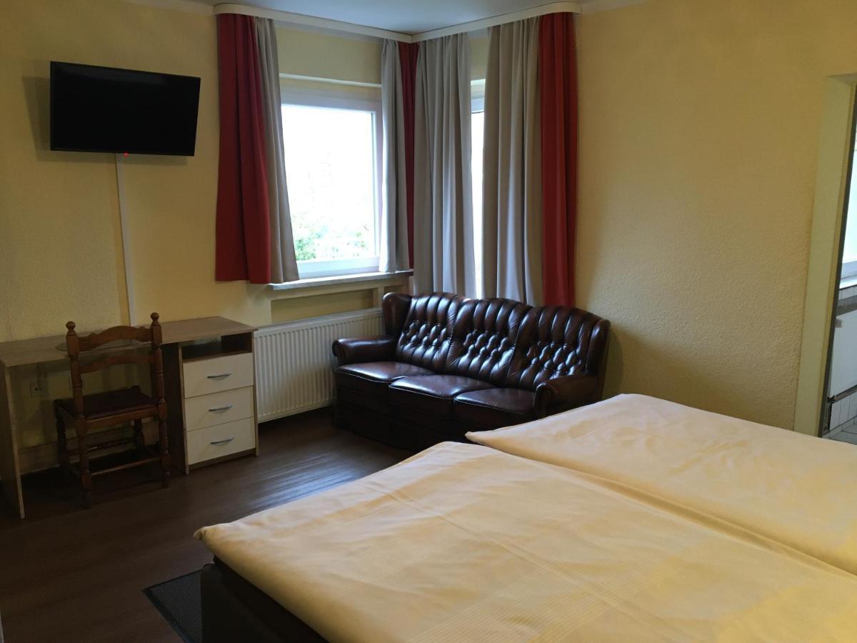 Double Room,1756504093:JPEG