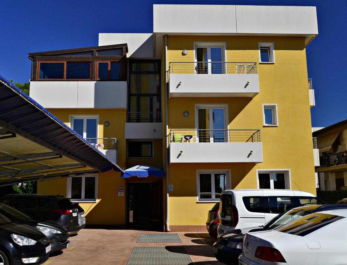 Double Room Ground Floor Economy Separate Building