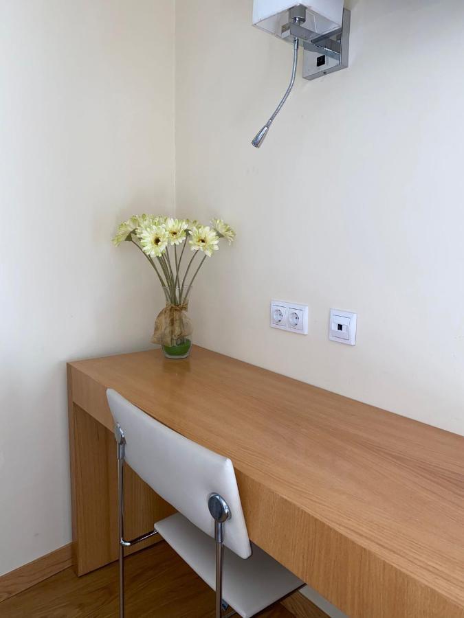 Single Room Private Bathroom