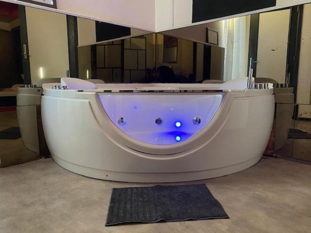 Double Room Spa Bath