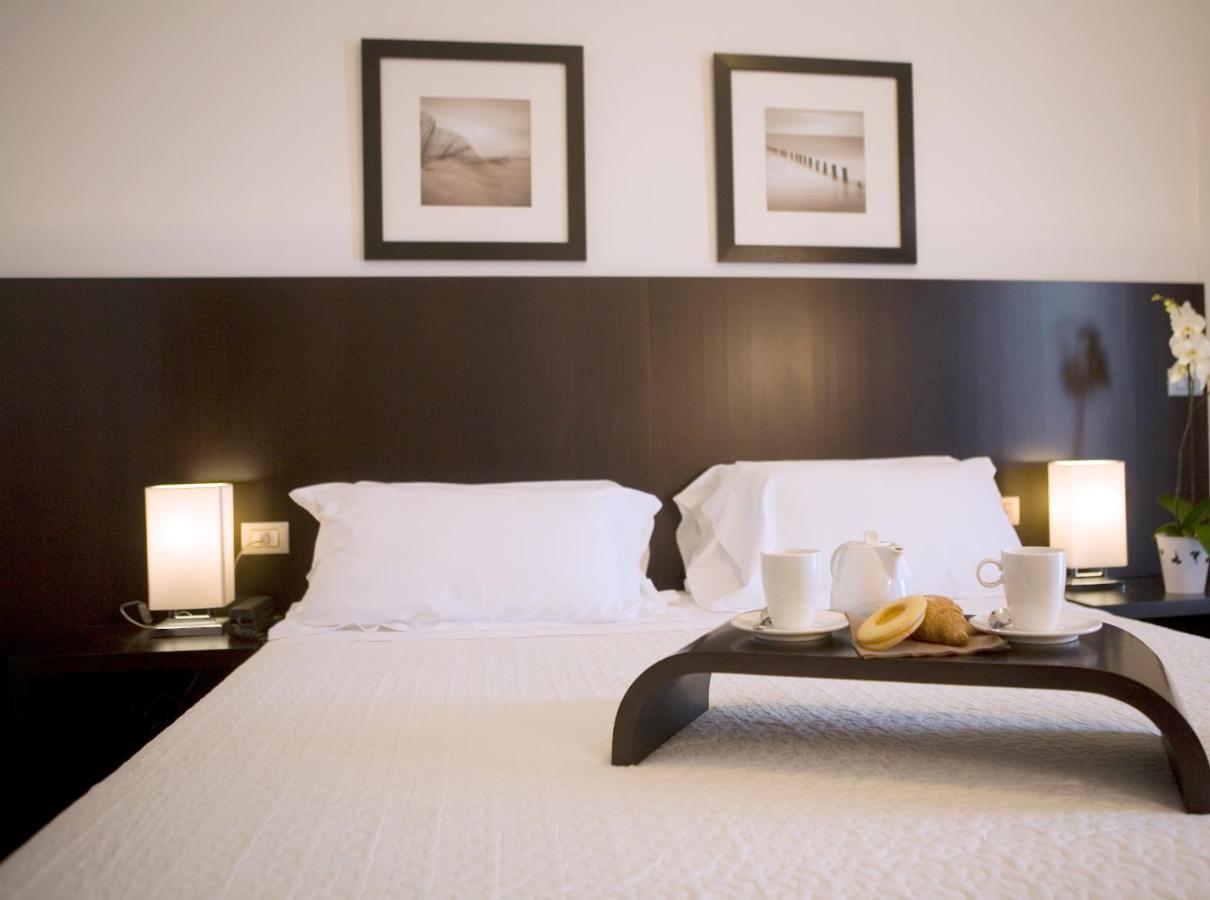 Double or Twin Room,66536899:JPEG