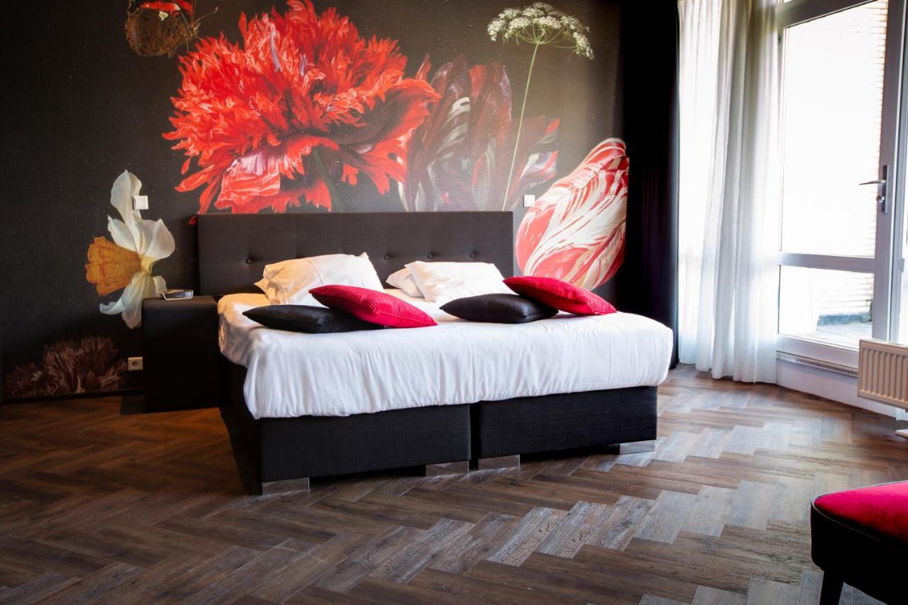 Large Twin Room Balcony