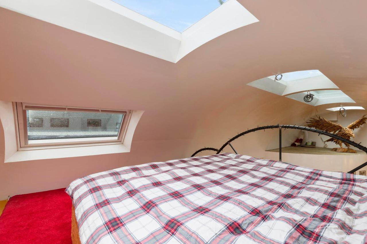King Room Lake View