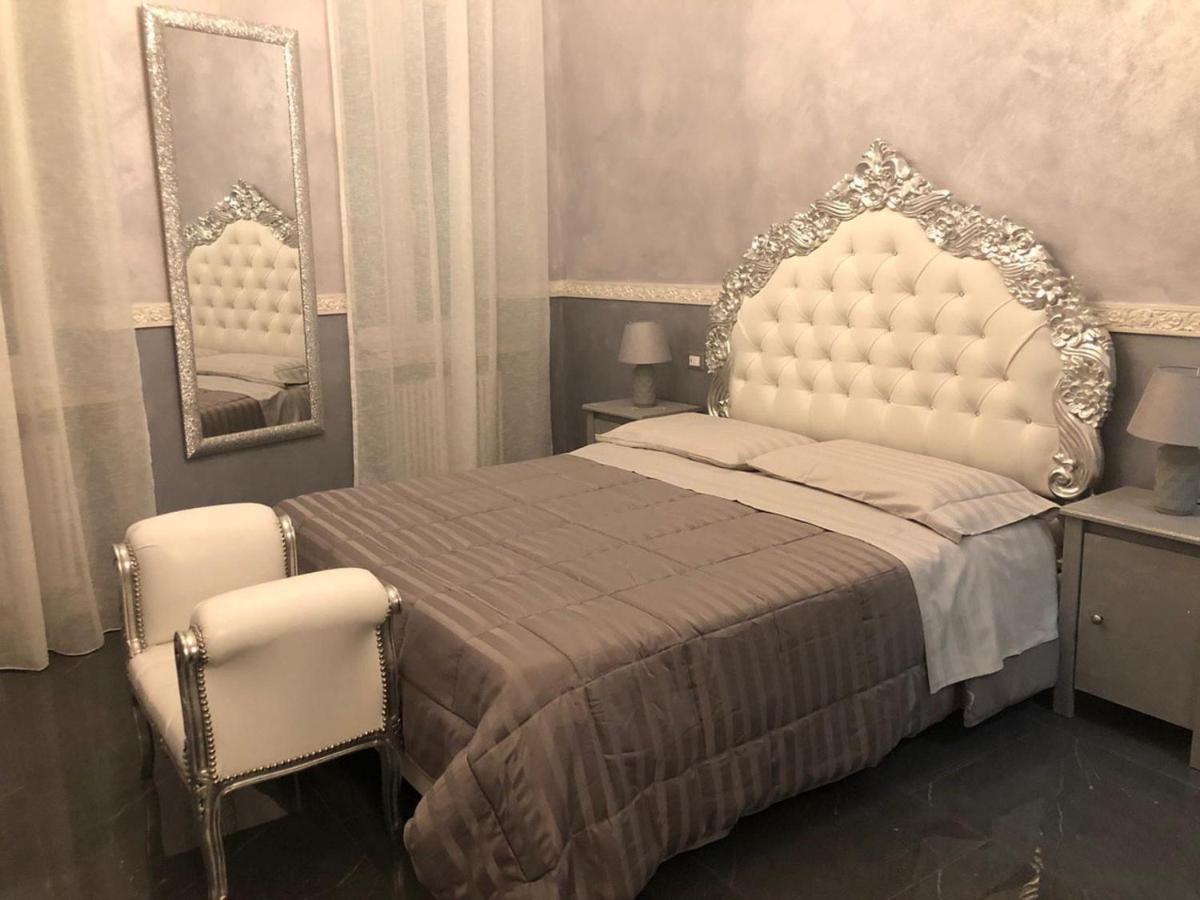 Superior Queen Room Apartment Madame Butterfly