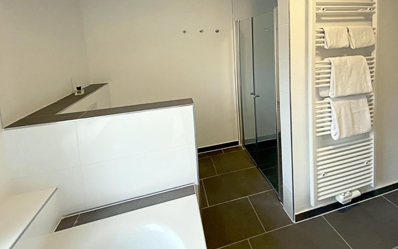 Deluxe Two-Bedroom Apartment
