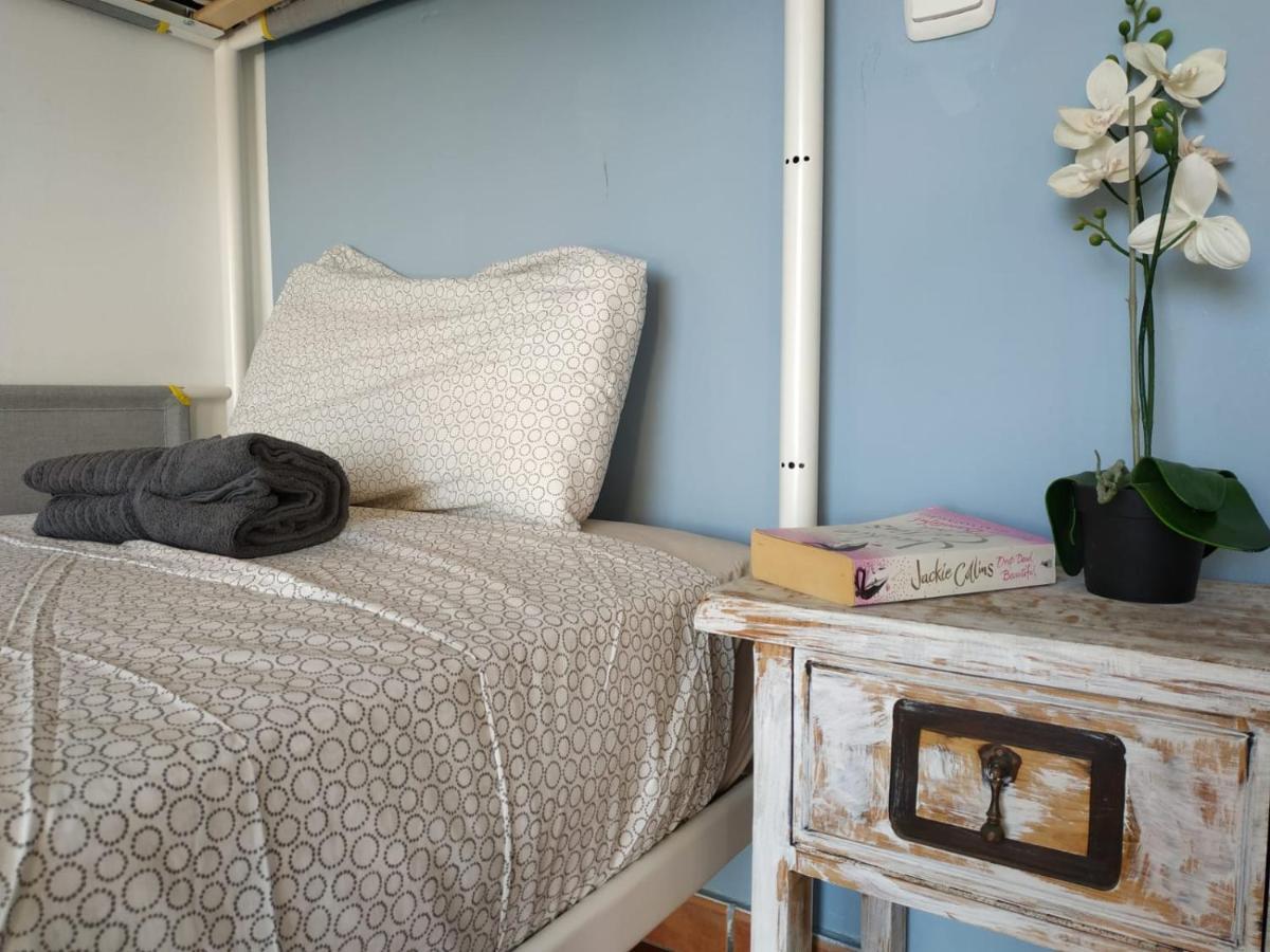 Bed 4-Bed Mixed Dormitory Room