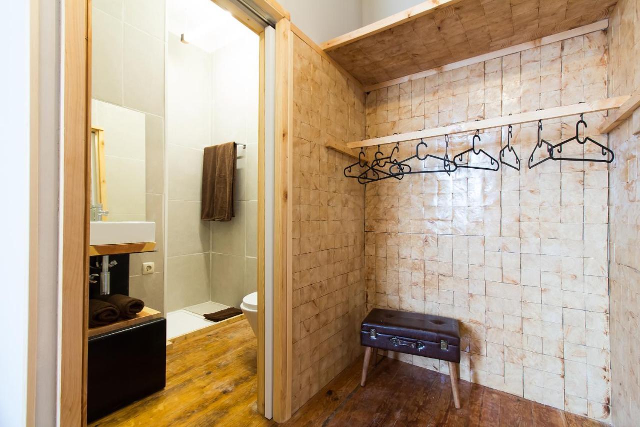 Double Room Private Bathroom