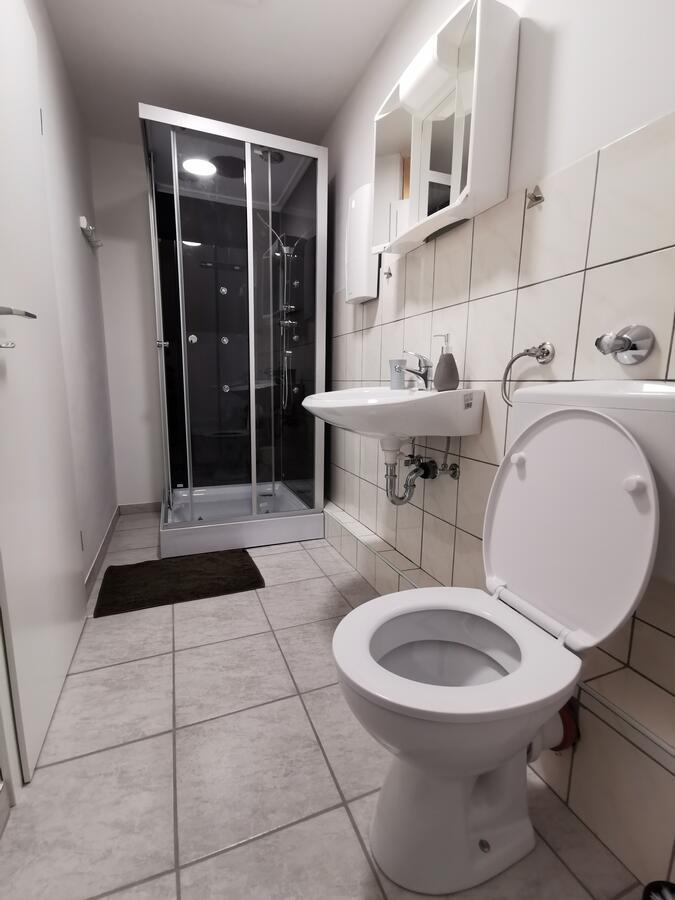 Apartment,1044406654:JPEG